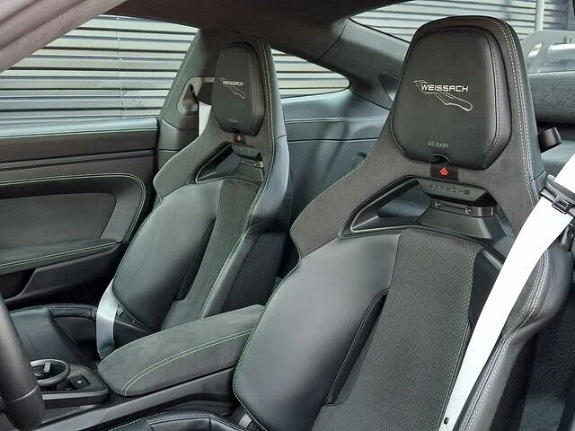 2025 Porsche 992 GT3 - Image 5 of 31