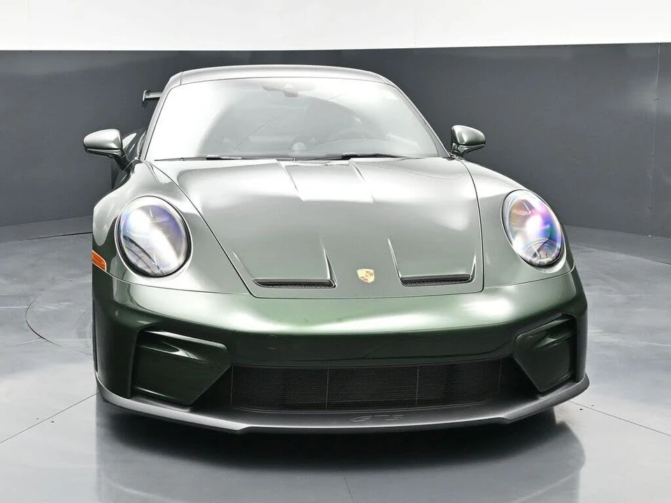 2025 Porsche 992 GT3 - Image 11 of 31