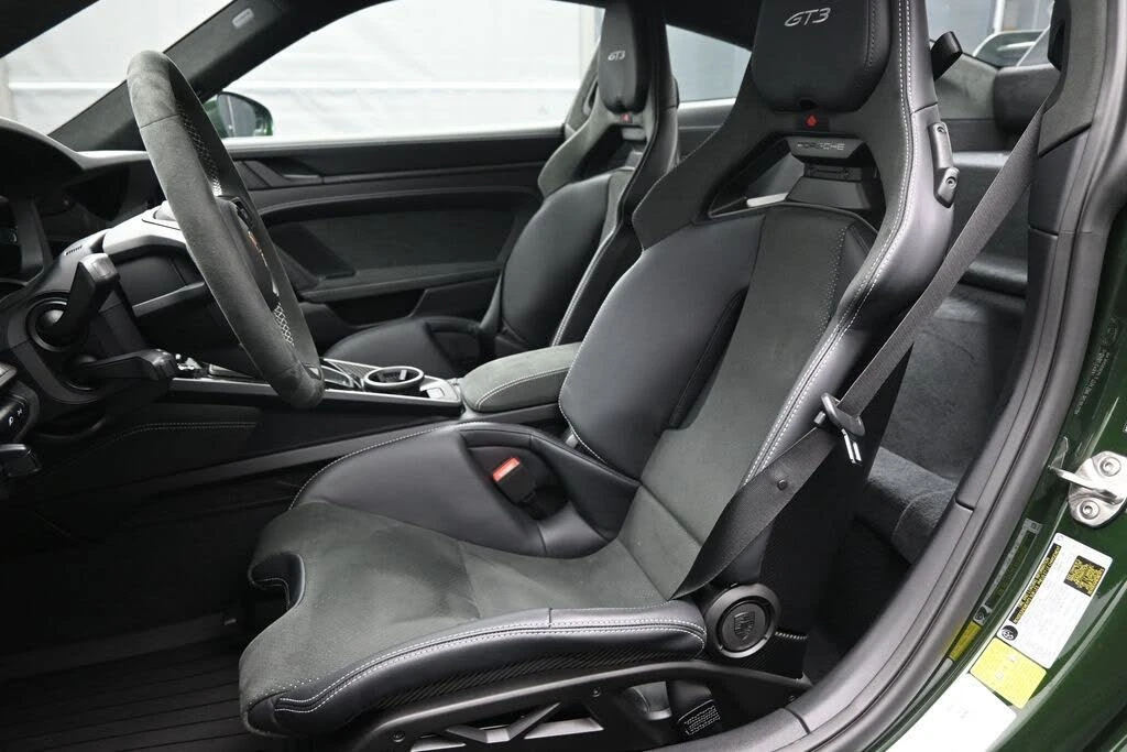 2025 Porsche 992 GT3 - Image 5 of 31