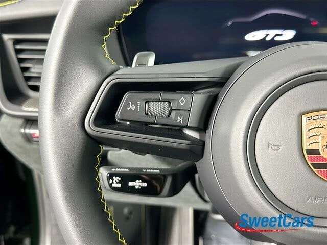 2025 Porsche 992 GT3 - Image 14 of 31