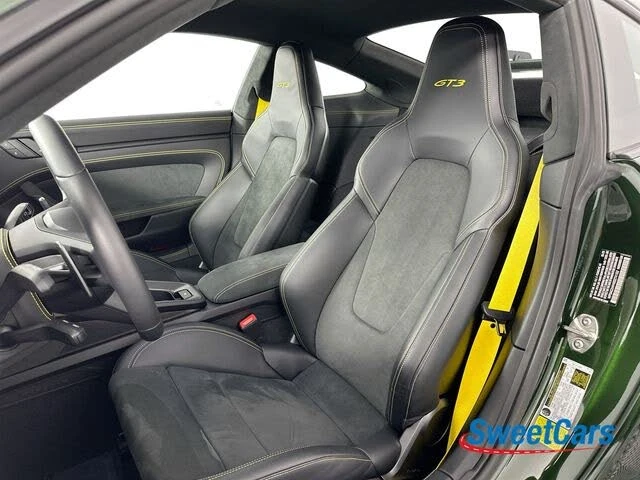 2025 Porsche 992 GT3 - Image 11 of 31