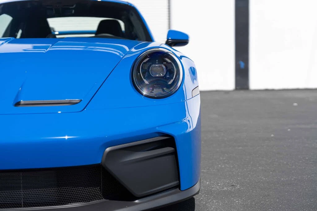 2025 Porsche 992 GT3 - Image 24 of 31