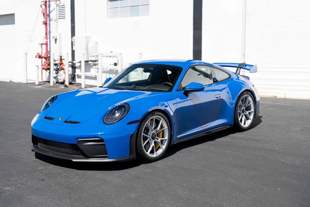 2025 Porsche 992 GT3 - Image 7 of 31
