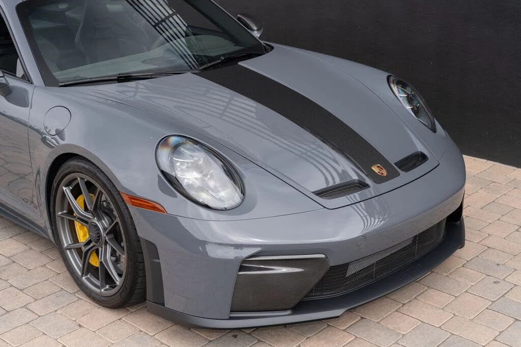 2025 Porsche 992 GT3 - Image 10 of 31