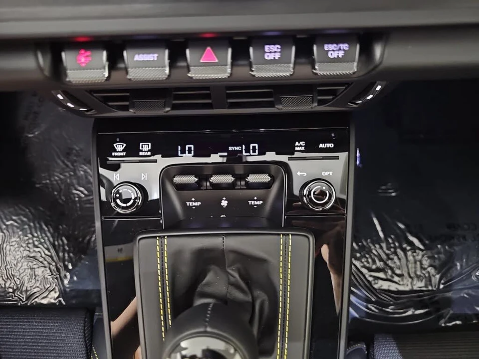2025 Porsche 992 GT3 - Image 22 of 30