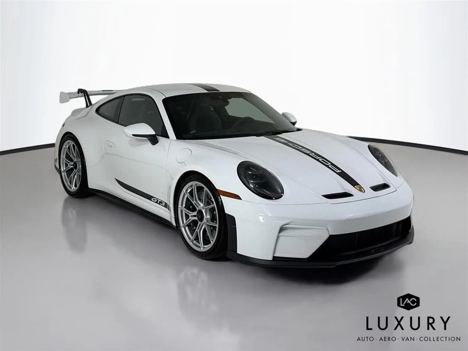 2025 Porsche 992 GT3 - Image 3 of 6
