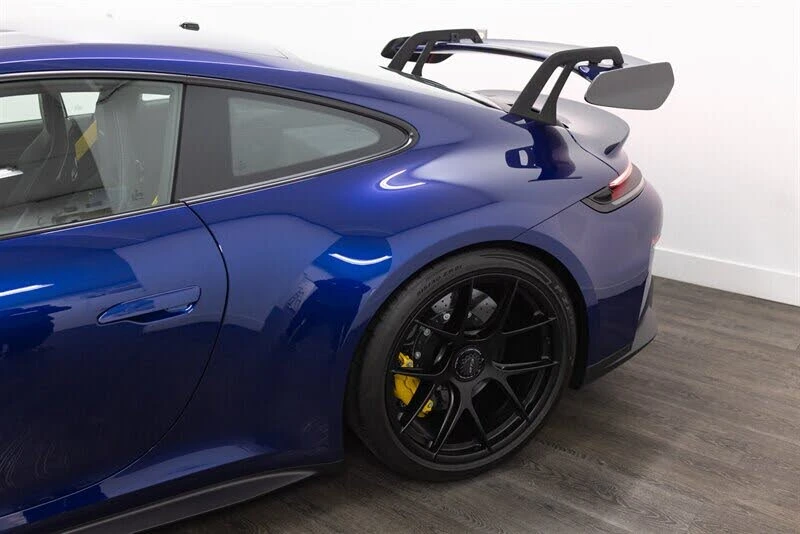 2025 Porsche 992 GT3 - Image 15 of 31
