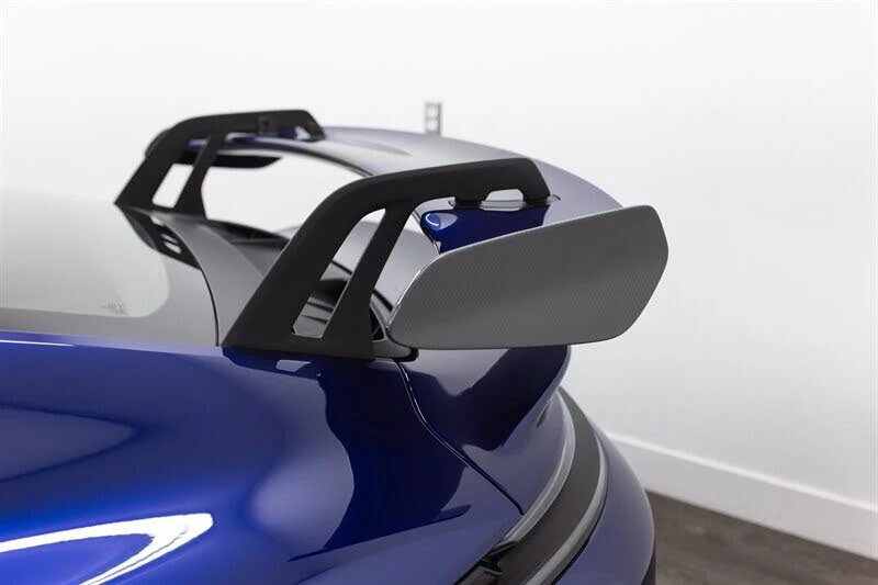 2025 Porsche 992 GT3 - Image 29 of 31