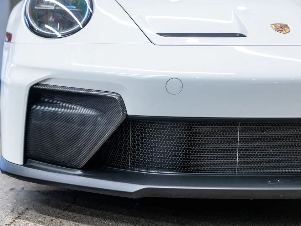 2025 Porsche 992 GT3 - Image 16 of 31