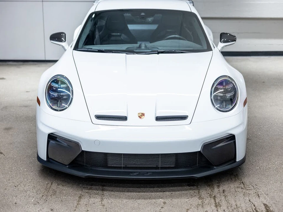 2025 Porsche 992 GT3 - Image 12 of 31