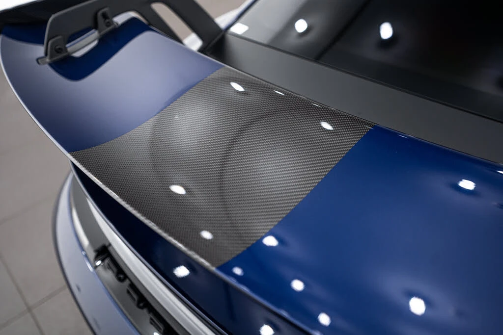 2025 Porsche 992 GT3 - Image 30 of 31