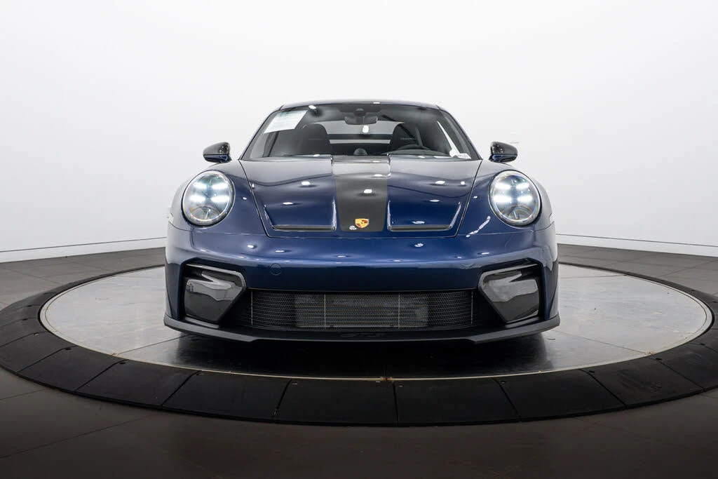2025 Porsche 992 GT3 - Image 10 of 31