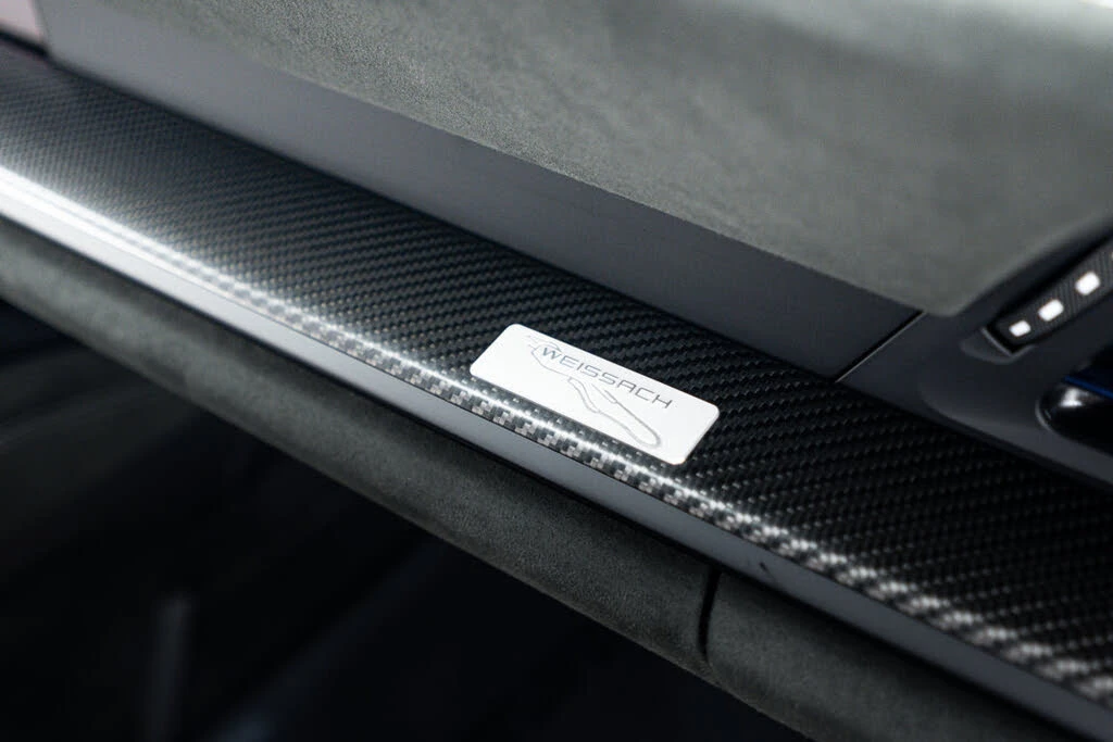 2025 Porsche 992 GT3 - Image 15 of 31
