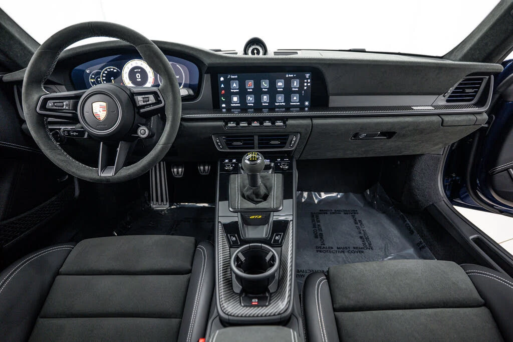 2025 Porsche 992 GT3 - Image 13 of 31