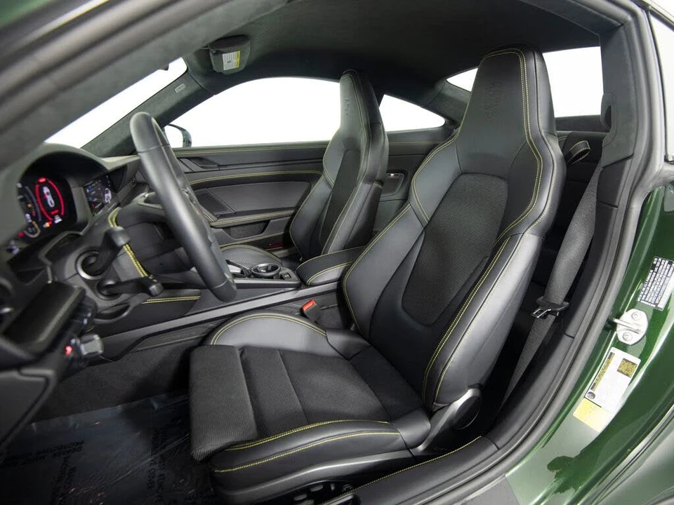2025 Porsche 992 GT3 - Image 5 of 28