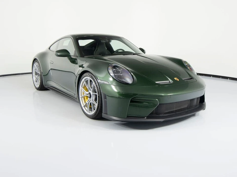2025 Porsche 992 GT3 - Image 9 of 28