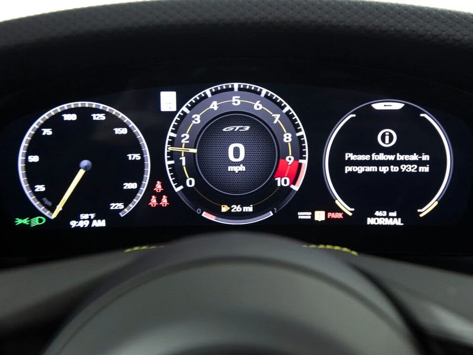 2025 Porsche 992 GT3 - Image 18 of 28