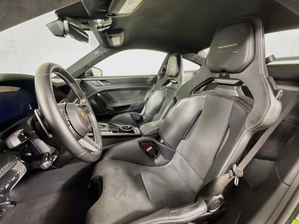 2025 Porsche 992 GT3 - Image 5 of 27