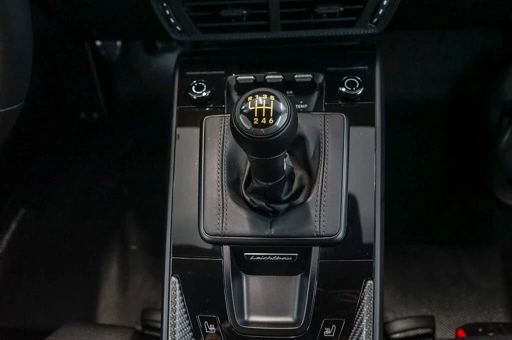 2025 Porsche 992 GT3 - Image 20 of 30