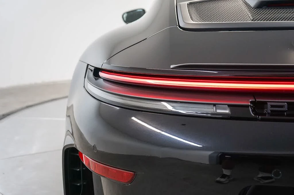 2025 Porsche 992 GT3 - Image 11 of 30