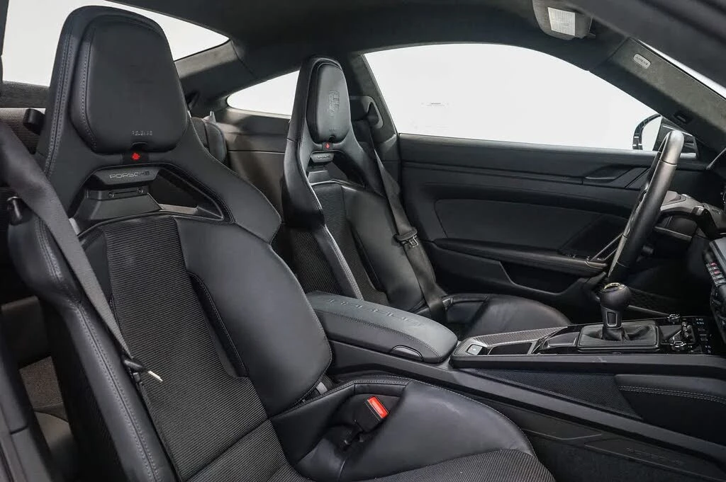 2025 Porsche 992 GT3 - Image 22 of 30