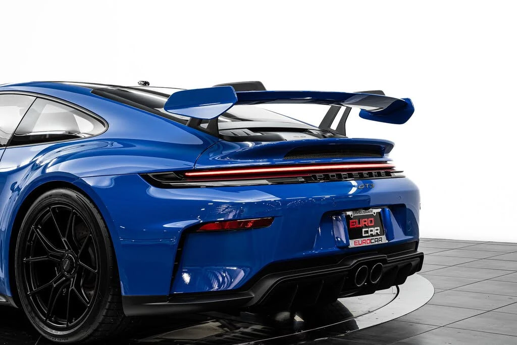 2025 Porsche 992 GT3 - Image 21 of 31