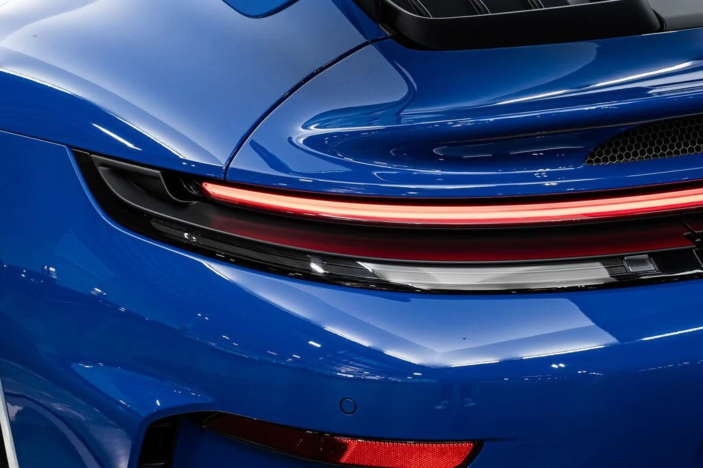 2025 Porsche 992 GT3 - Image 24 of 31