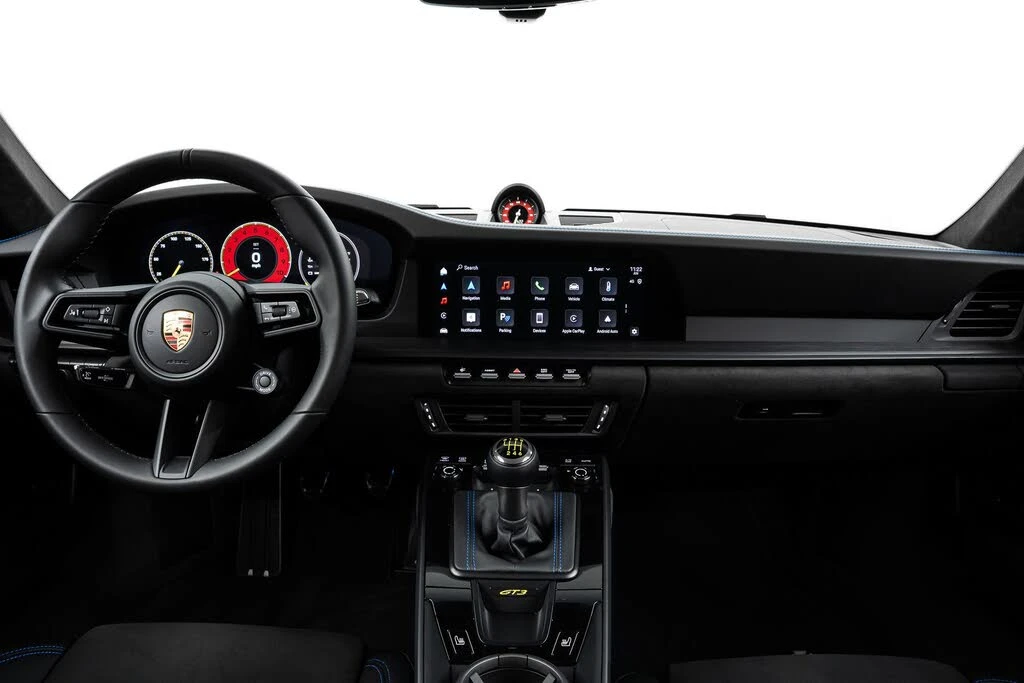 2025 Porsche 992 GT3 - Image 29 of 31