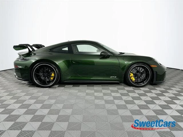 2025 Porsche 992 GT3 - Image 8 of 31
