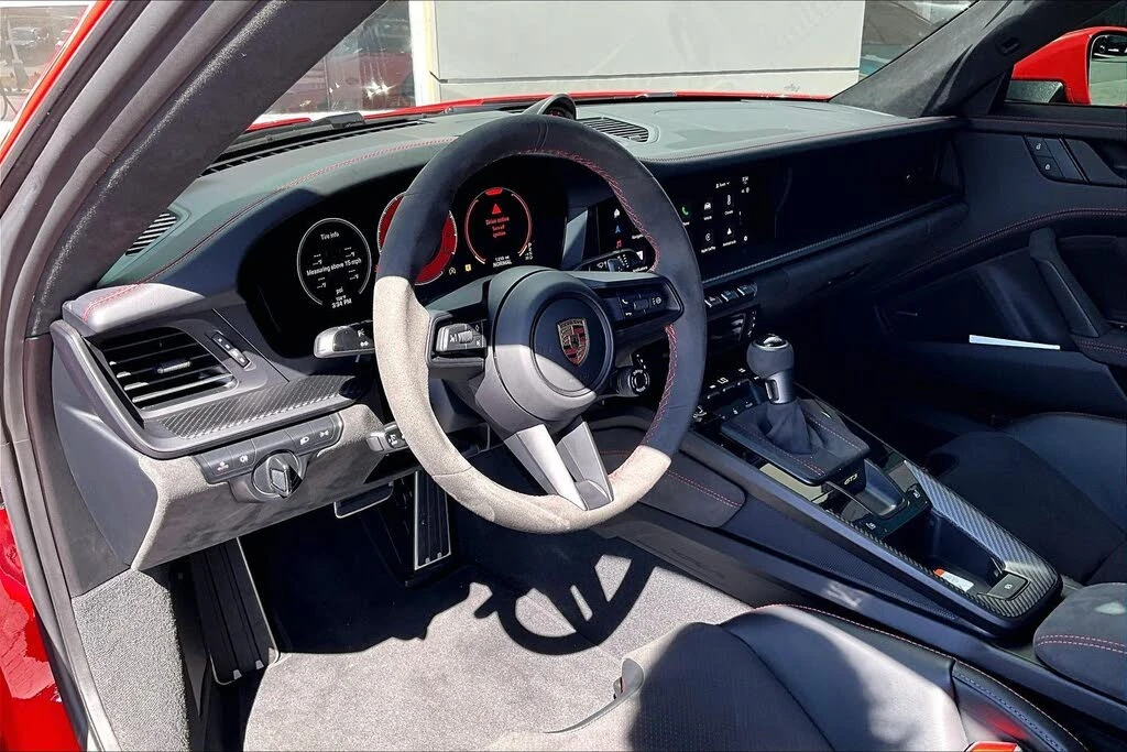 2025 Porsche 992 GT3 - Image 13 of 29