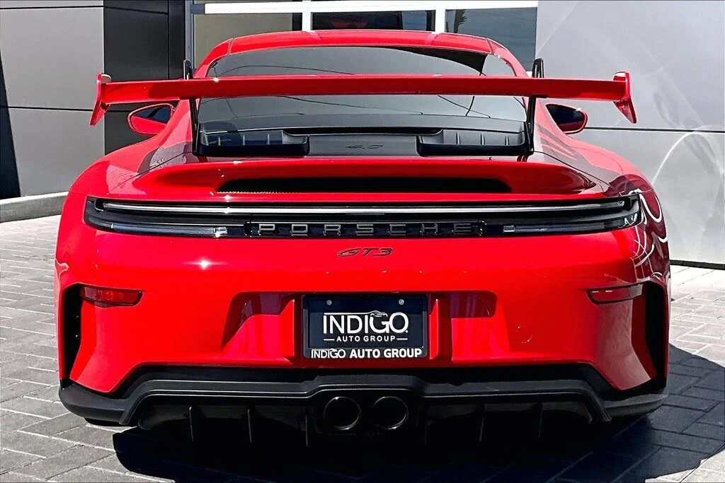 2025 Porsche 992 GT3 - Image 4 of 29