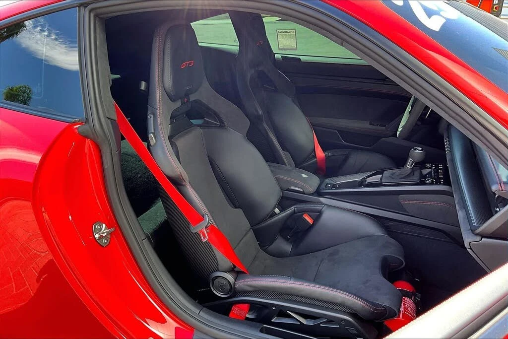 2025 Porsche 992 GT3 - Image 6 of 29