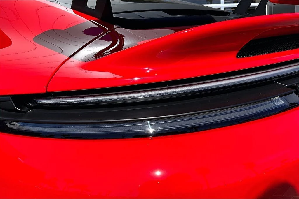 2025 Porsche 992 GT3 - Image 25 of 29