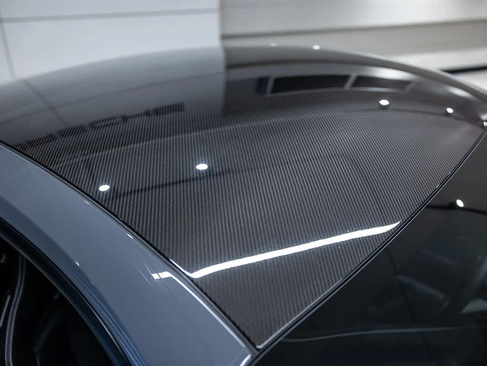 2025 Porsche 992 GT3 - Image 21 of 31