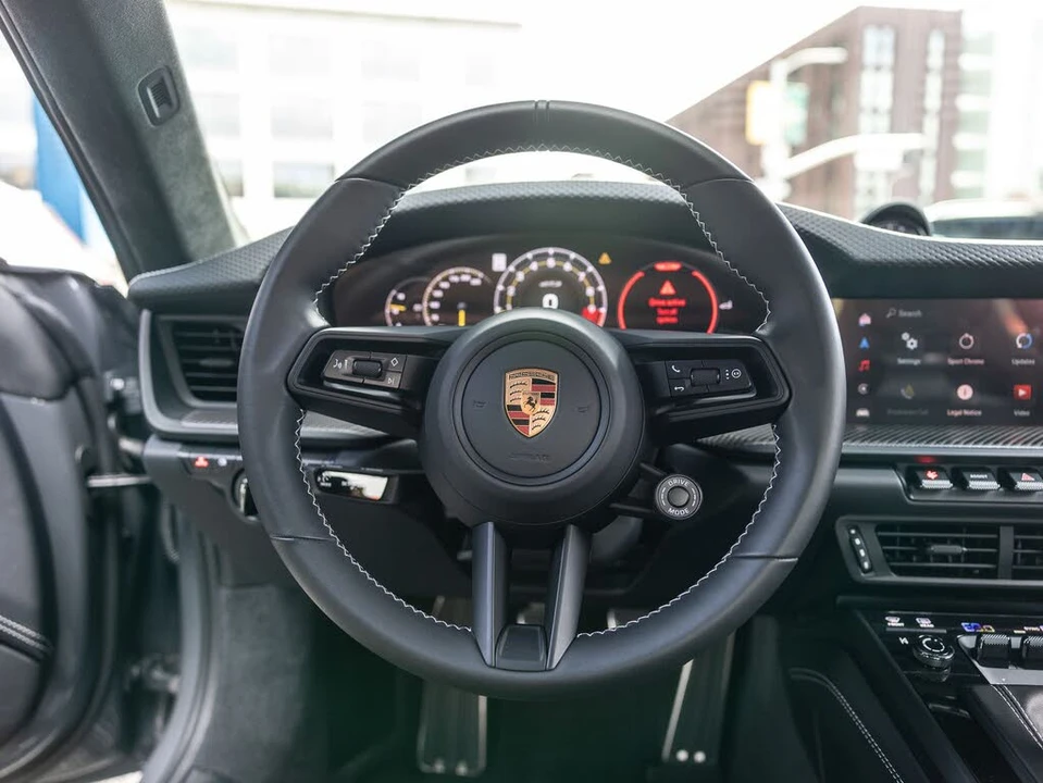 2025 Porsche 992 GT3 - Image 6 of 31