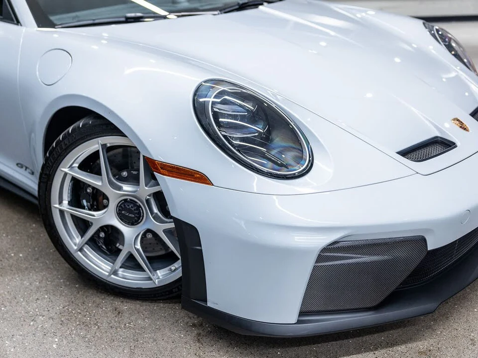 2025 Porsche 992 GT3 - Image 20 of 31