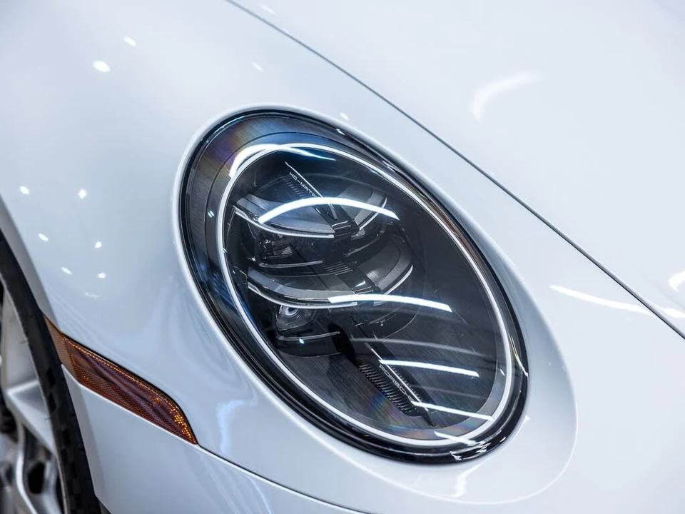 2025 Porsche 992 GT3 - Image 14 of 31