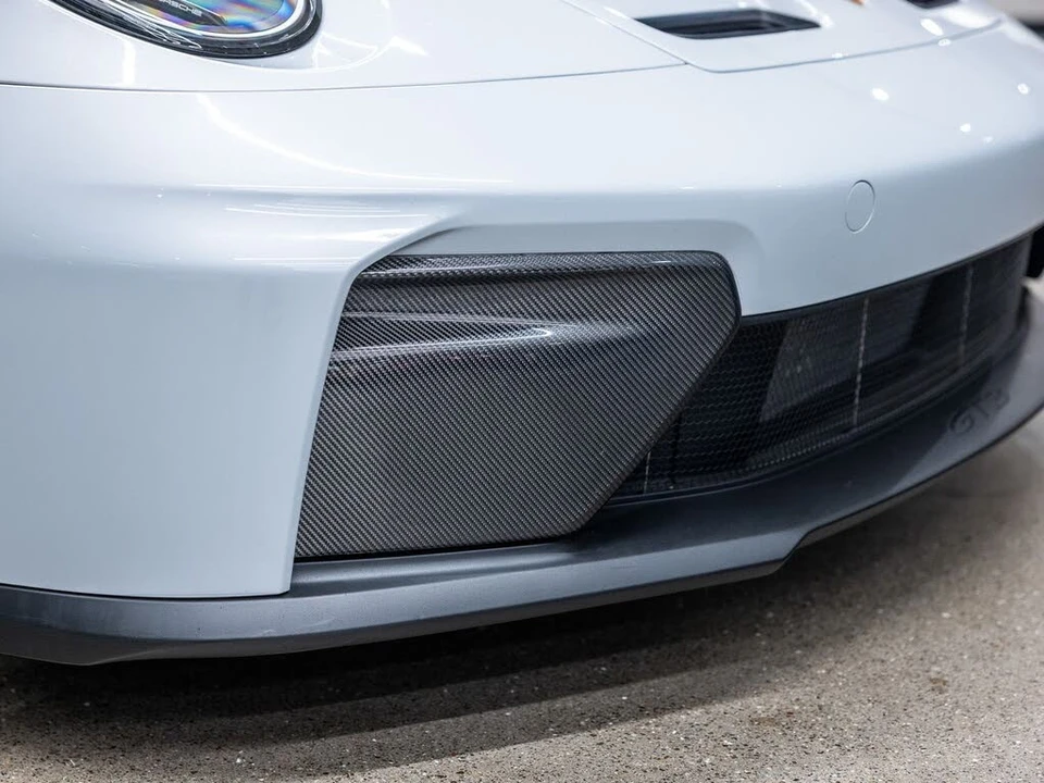 2025 Porsche 992 GT3 - Image 21 of 31