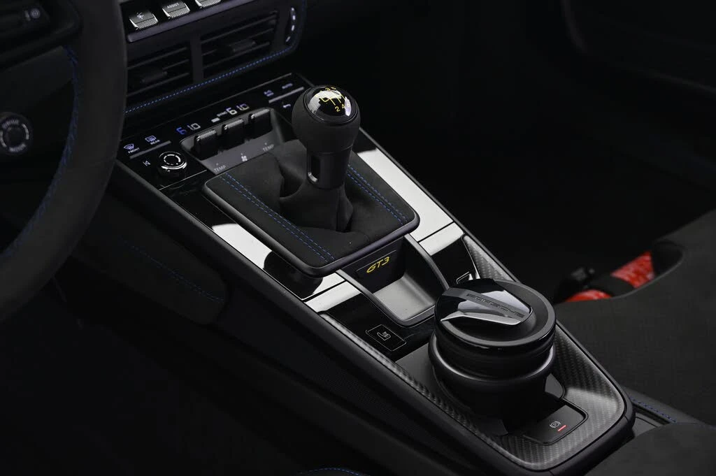 2025 Porsche 992 GT3 - Image 31 of 31