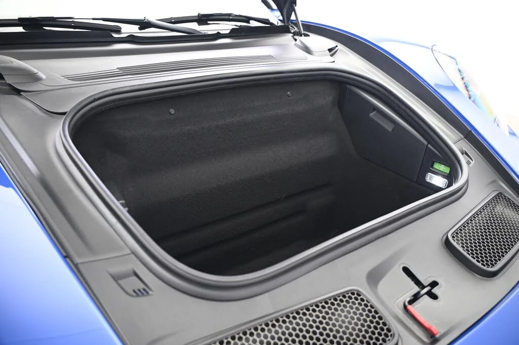 2025 Porsche 992 GT3 - Image 16 of 31