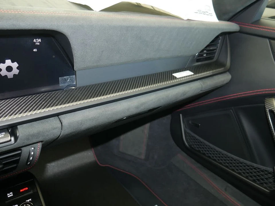 2025 Porsche 992 GT3 - Image 23 of 31