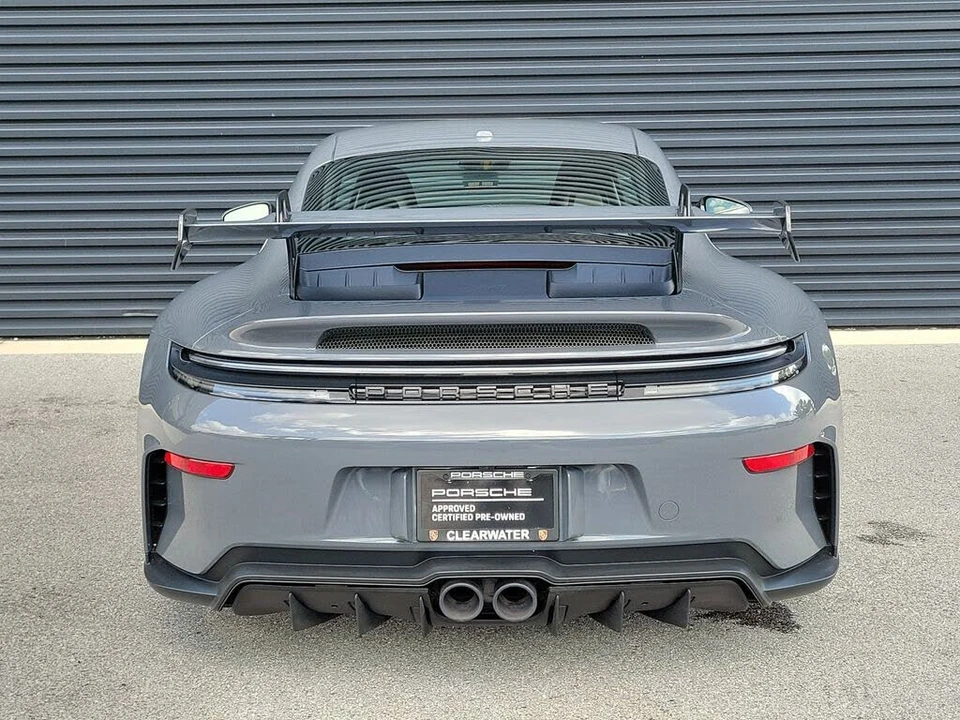 2025 Porsche 992 GT3 - Image 6 of 31