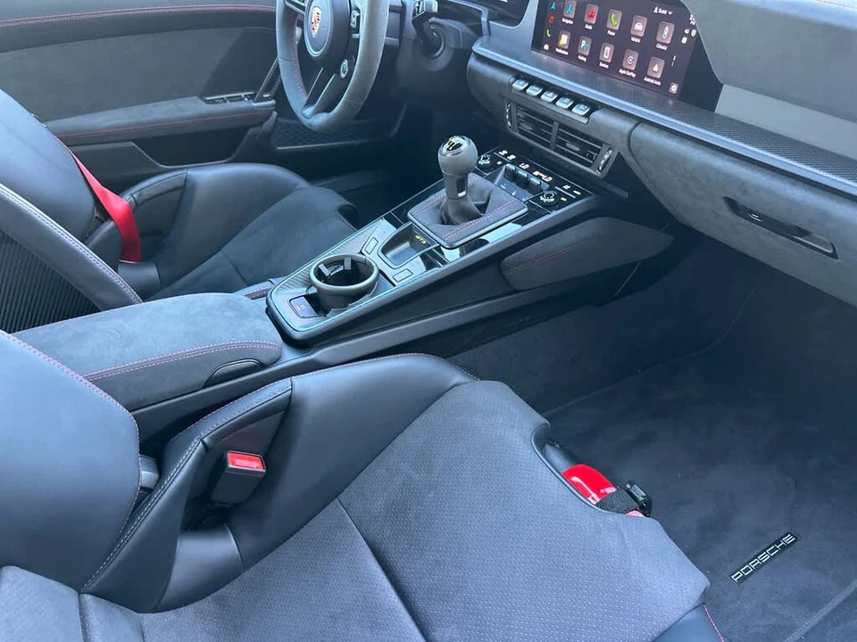 2025 Porsche 992 GT3 - Image 13 of 30