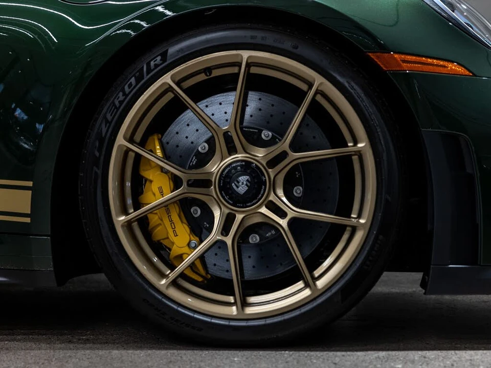 2025 Porsche 992 GT3 - Image 21 of 31