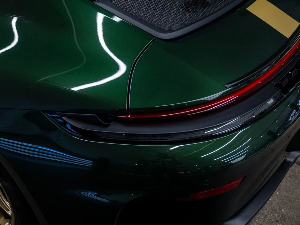 2025 Porsche 992 GT3 - Image 28 of 31