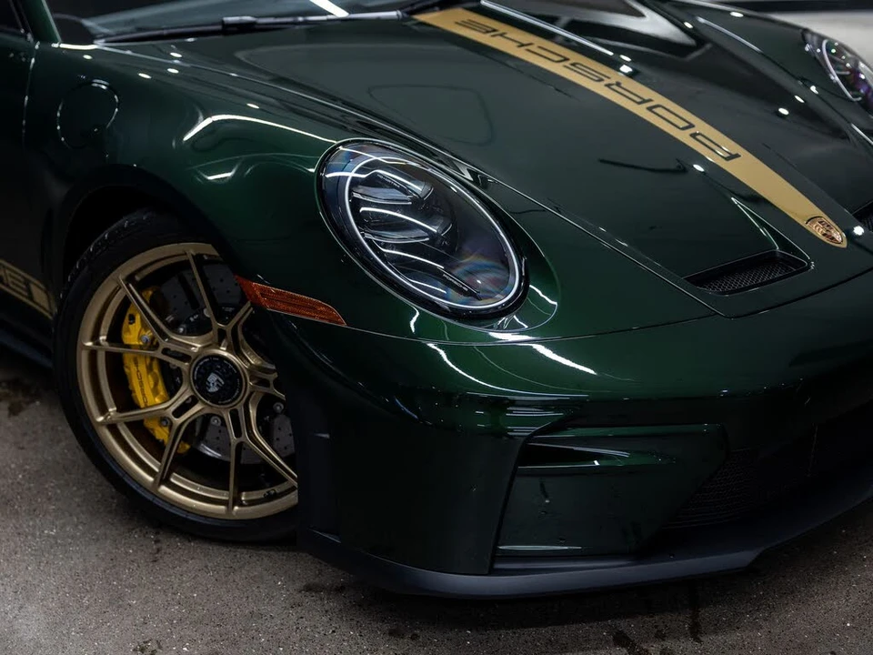 2025 Porsche 992 GT3 - Image 17 of 31
