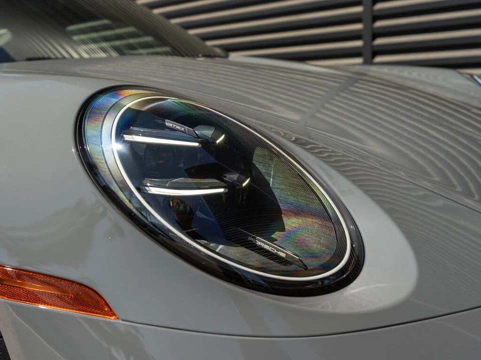 2025 Porsche 992 GT3 - Image 13 of 31