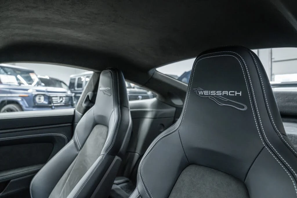 2025 Porsche 992 GT3 - Image 16 of 31