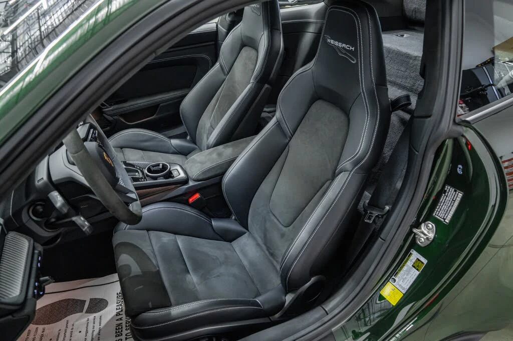 2025 Porsche 992 GT3 - Image 23 of 31