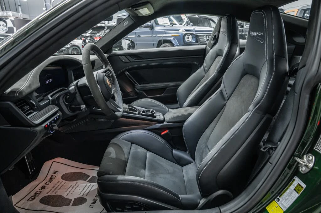 2025 Porsche 992 GT3 - Image 31 of 31